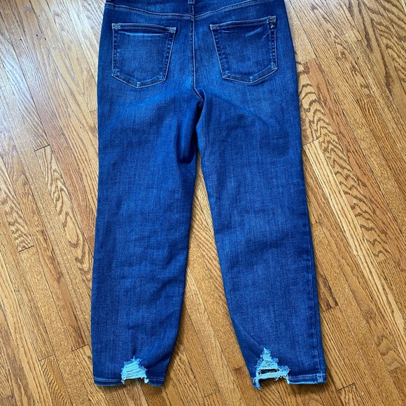 High rise distressed hem jeans - Picture 2 of 10